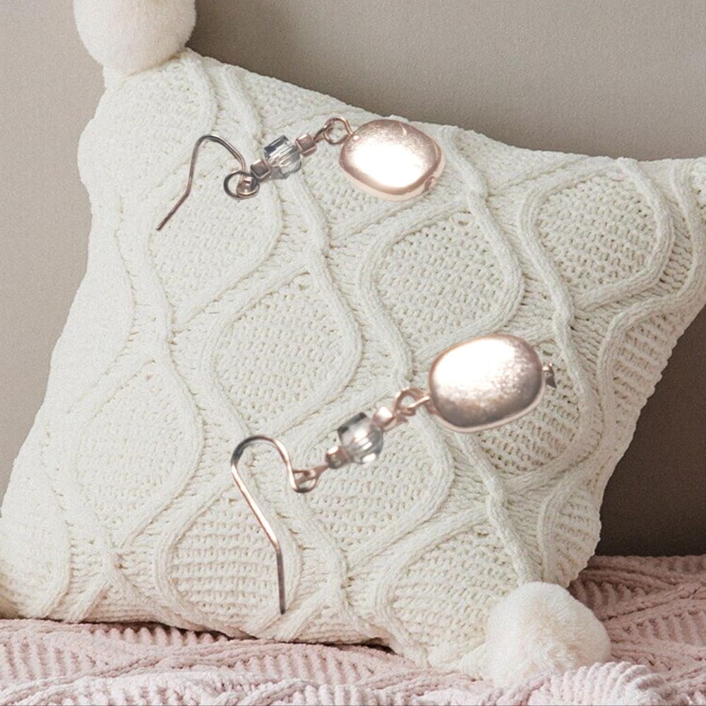 👣4/$20. Rose Gold Tone Earrings - Picture 3 of 6